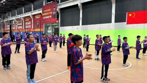 业余篮球爱好者如何借助智能反馈提高比赛表现_2